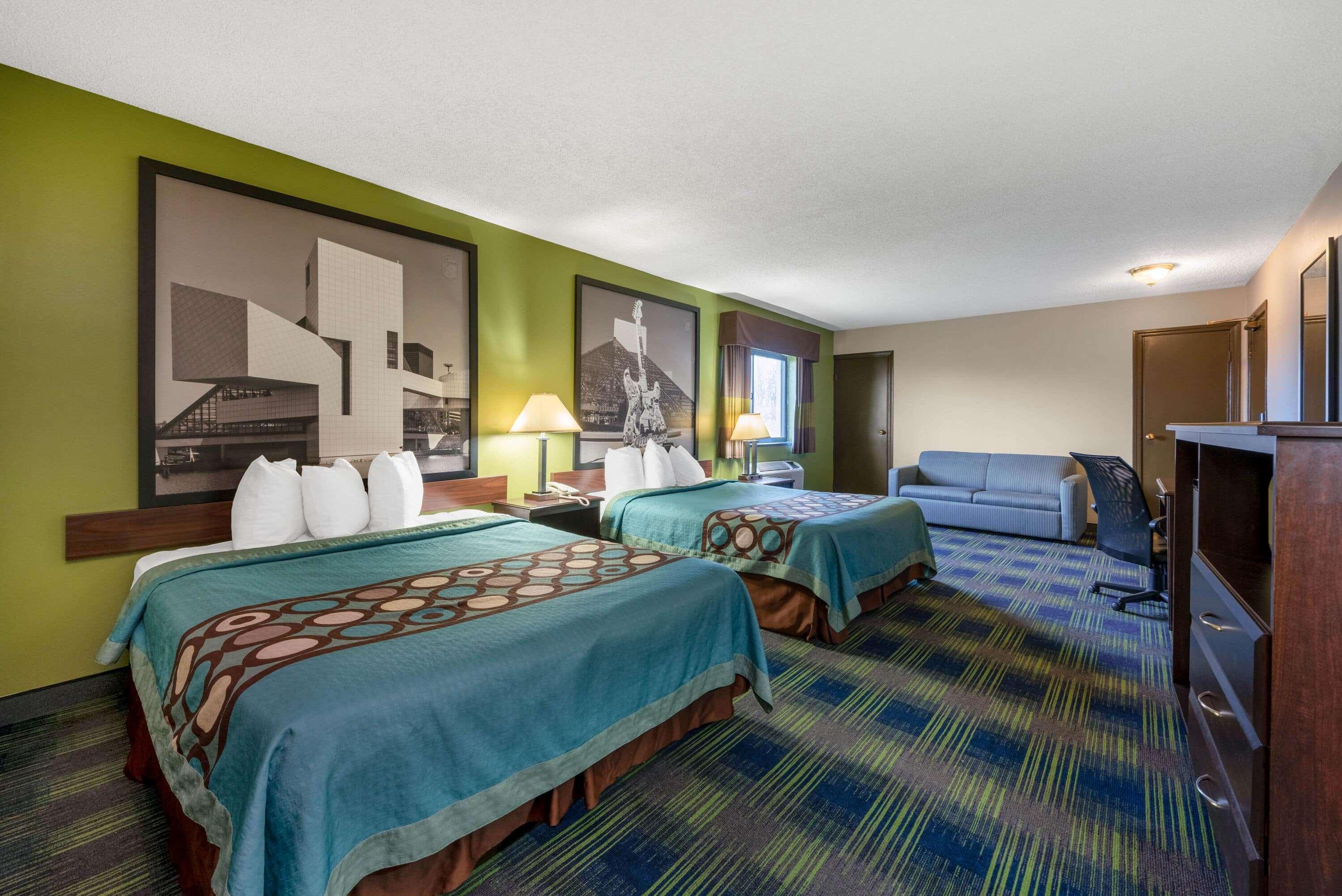 Отель Super 8 Cleveland North Ridgeville Экстерьер фото