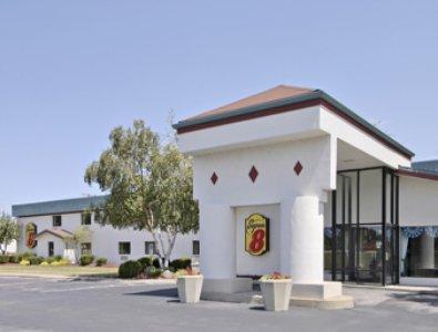 Отель Super 8 Cleveland North Ridgeville Экстерьер фото